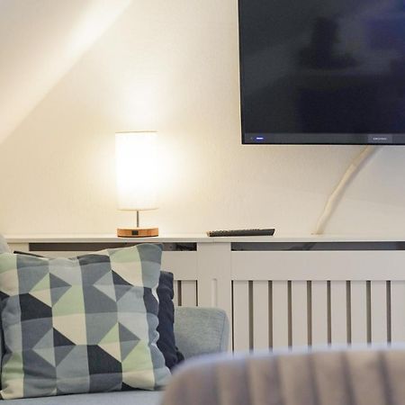 Ferienwohnung In Der Papenburger Stadtmitte Екстериор снимка